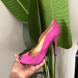 Nine West hot pink peep toe suede pumps
